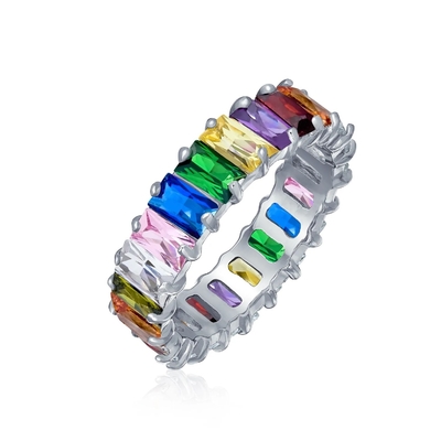 Διαυγές Σμαραγδένιο Κόψιμο CZ Infinity Wedding Band 925 Silver Infinity Wedding Rings