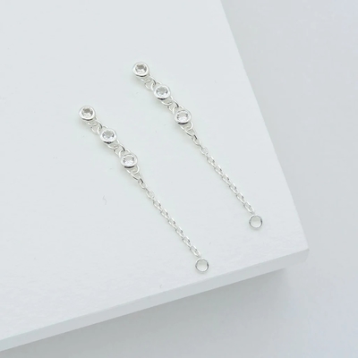 Κατέβασε το Bezel White Diamond 925 Sterling Silver Chain Earrings Φόση