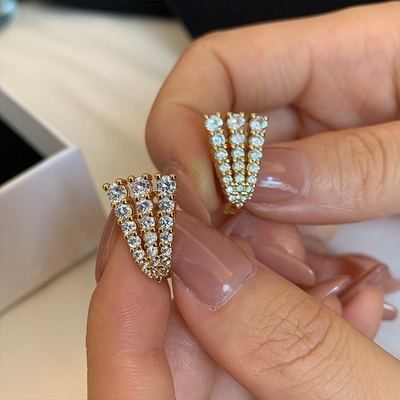 18K Χρυσό 925 Sterling Ασημένιο Pave CZ Γυναικεία Huggie σκουλαρίκια Κλασικό στυλ
