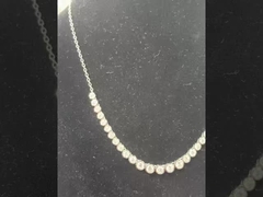 Φιλικό προς το δέρμα σπινθήρα: Υποαλλεργικό χαλκό και ασήμι